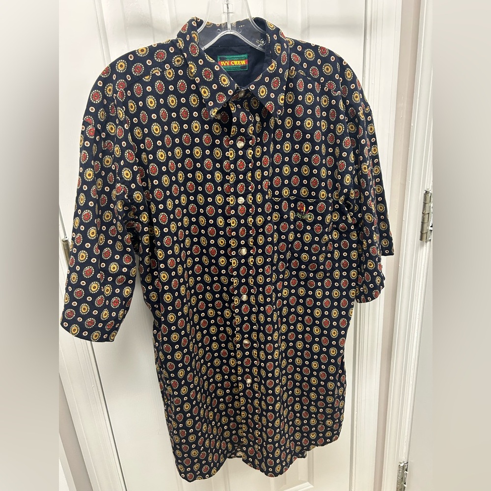 Vintage 90’s Ivy Crew Men's Patterned Short Sleeve Button Up Shirt Size Large